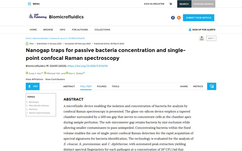 Nanogap traps for passive bacteria concentration